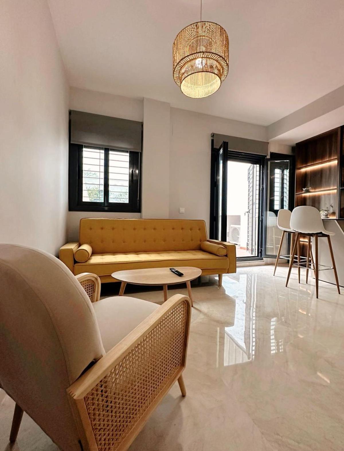 Apartamento-Pension El Trianero Junto Al Rio Sevilla Dış mekan fotoğraf
